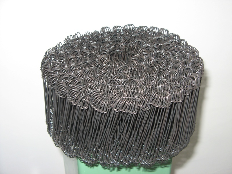 Attache de fixation FeZn torsadée 125 - 1000 pcs